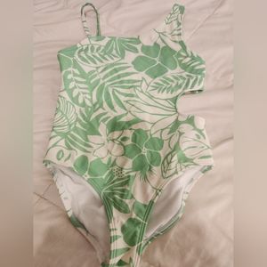 Abercrombie kids one piece swimsuit size 5/6